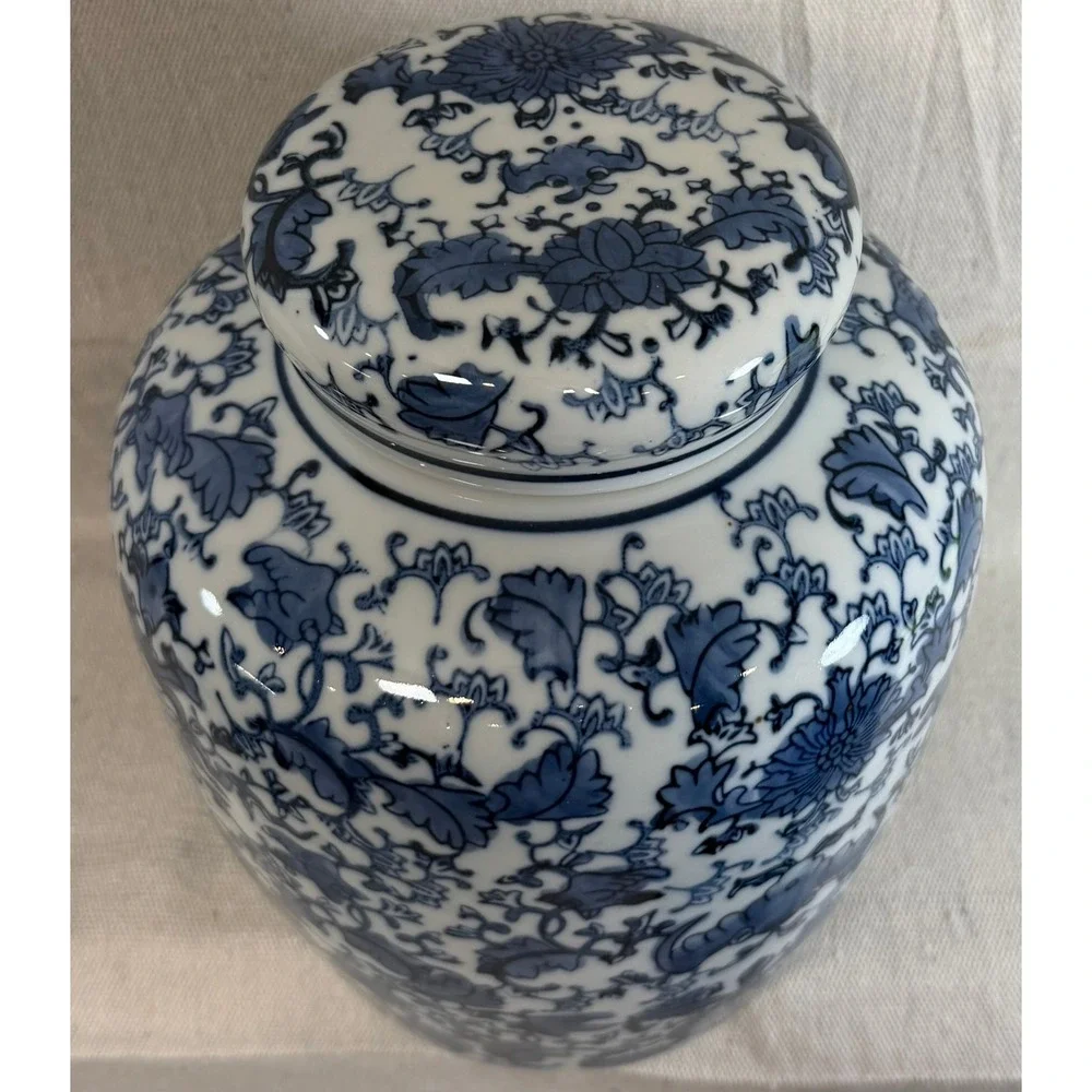 N/A blue white